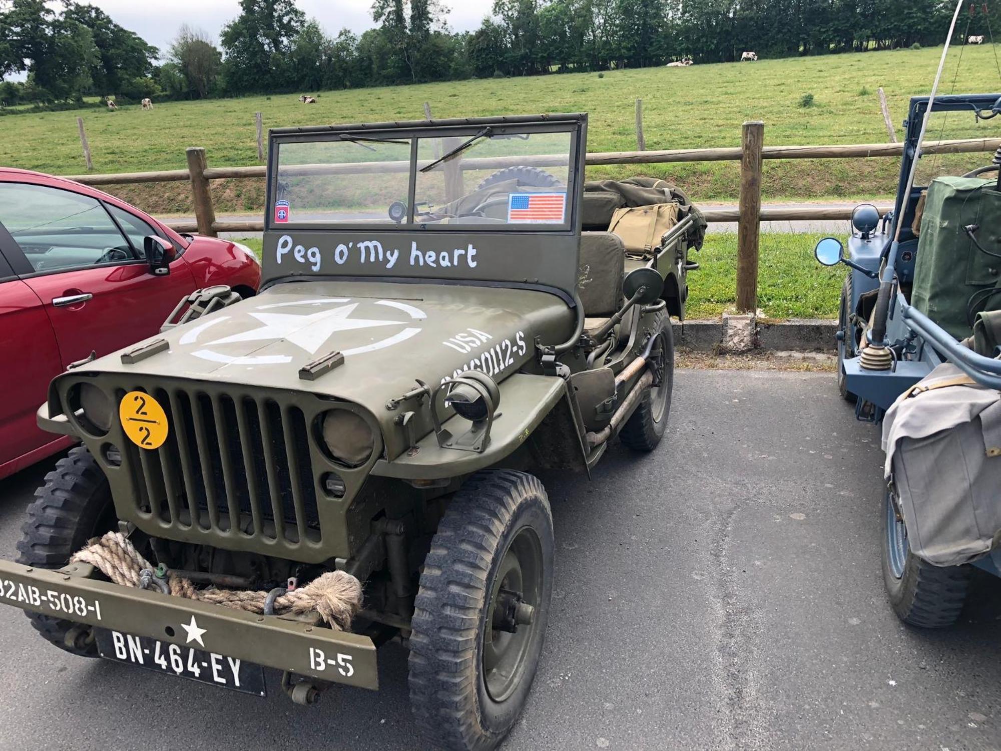 Double J - Omaha Beach Formigny Bagian luar foto
